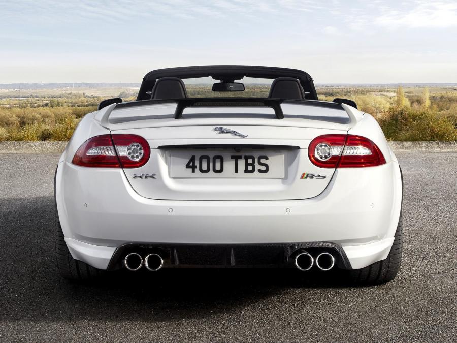  Jaguar XKR-S Convertible 2011 года  (UK) (фото 2 из 16)